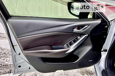 Седан Mazda 6 2016 в Киеве