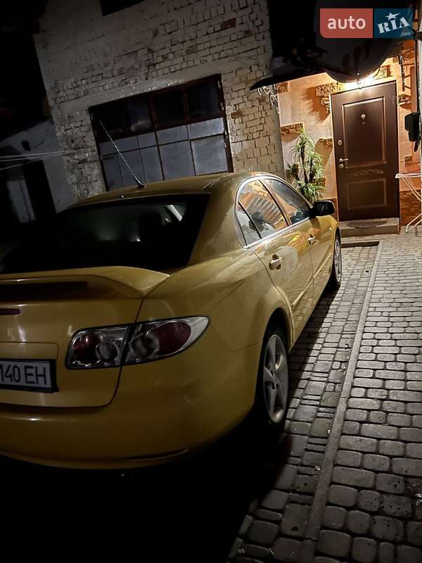 Седан Mazda 6 2002 в Черновцах