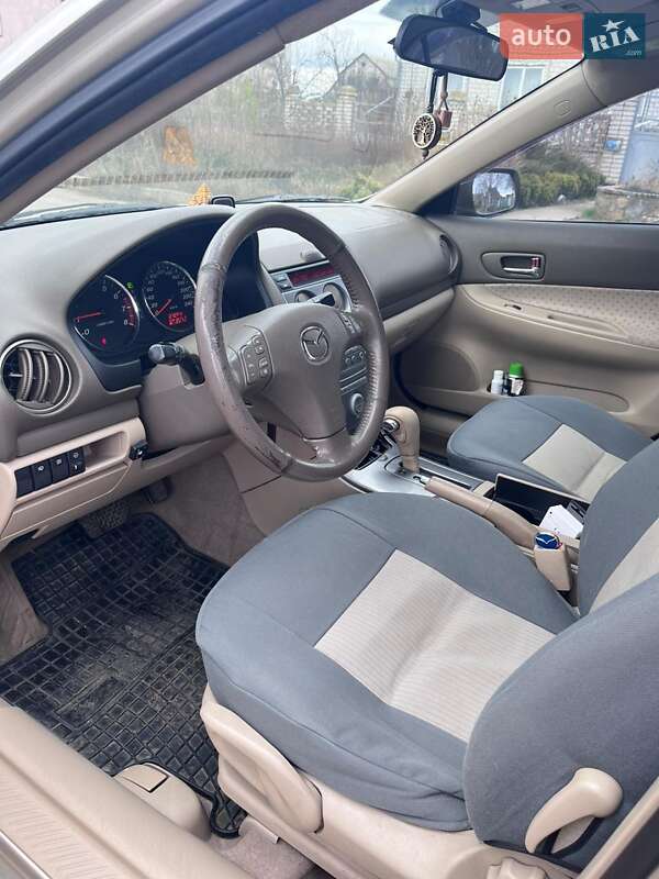 Лифтбек Mazda 6 2004 в Николаеве