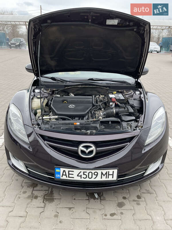Седан Mazda 6 2010 в Кривом Роге