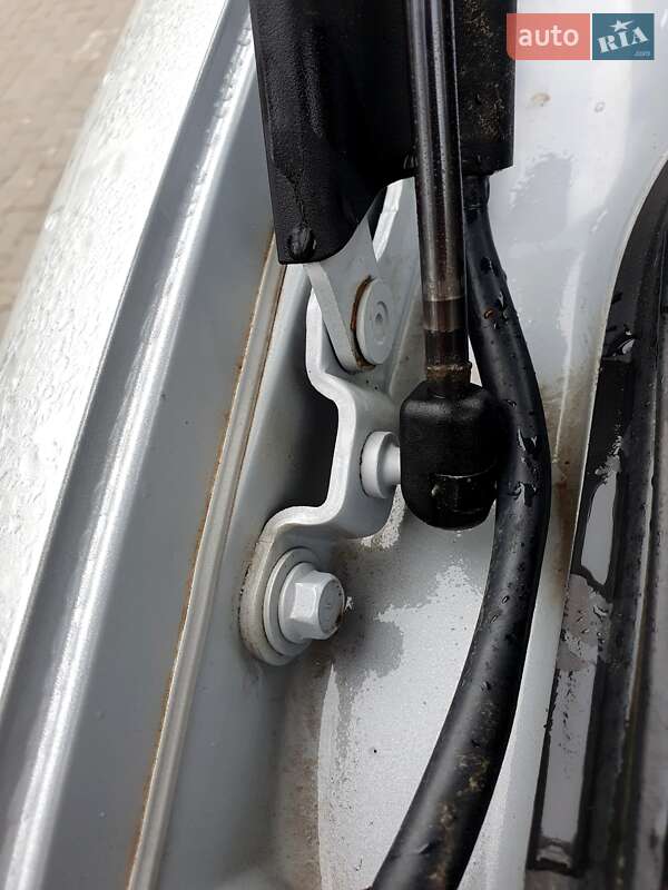 Седан Mazda 6 2005 в Киеве