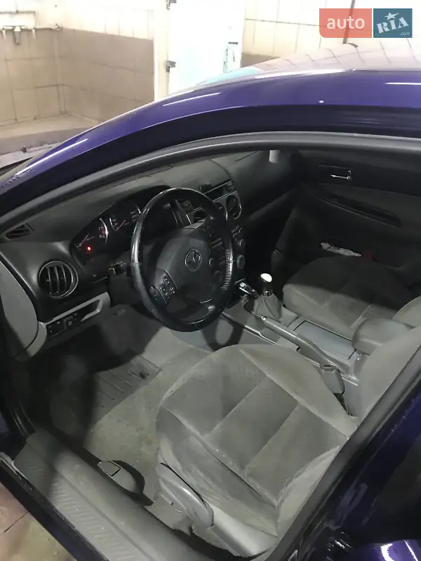 Mazda 6 2004