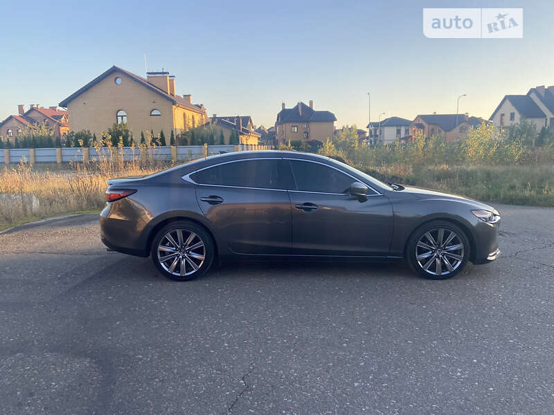 Седан Mazda 6 2018 в Киеве