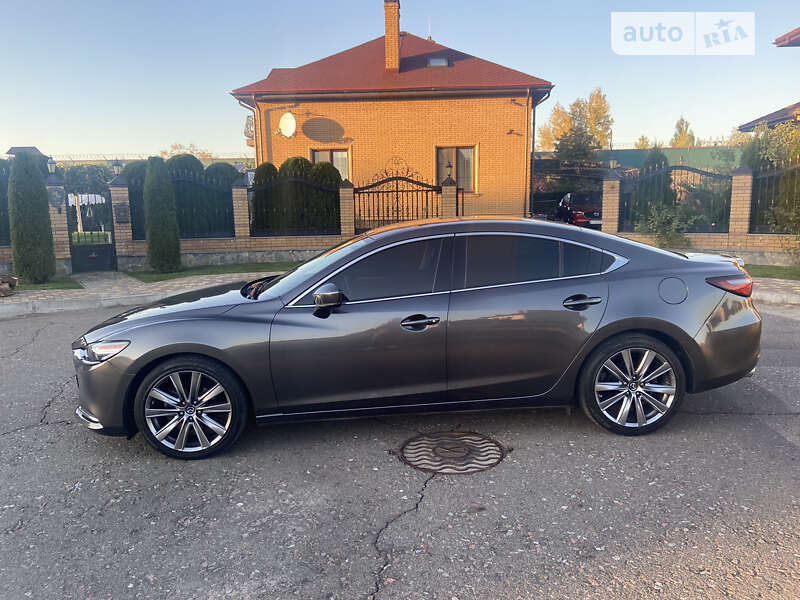 Седан Mazda 6 2018 в Киеве