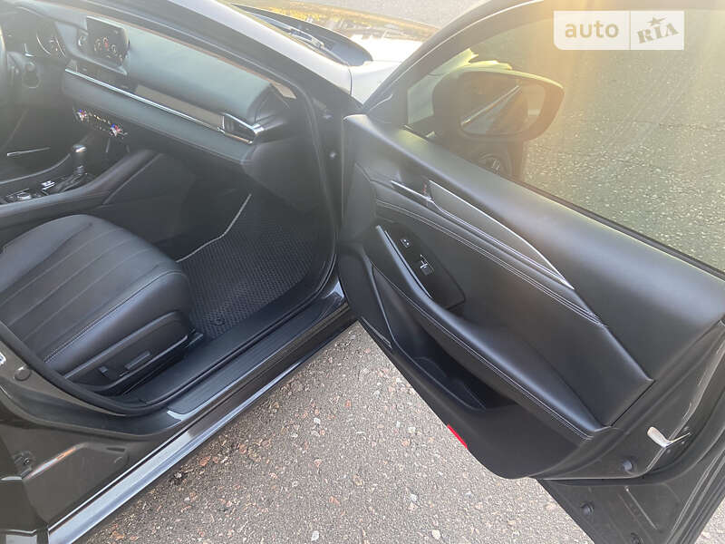 Седан Mazda 6 2018 в Киеве