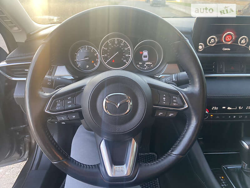 Седан Mazda 6 2018 в Киеве