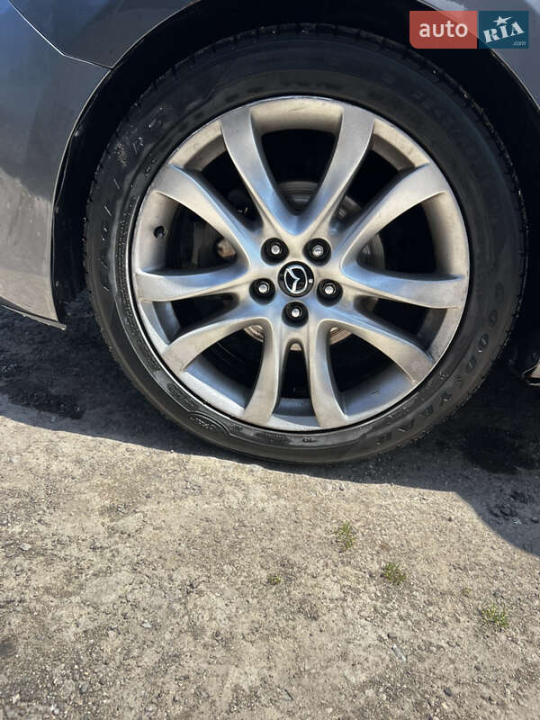 Седан Mazda 6 2013 в Миколаєві