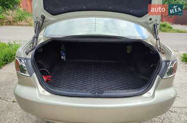 Седан Mazda 6 2004 в Кегичевке