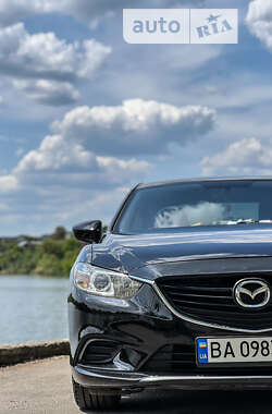 Седан Mazda 6 2014 в Софіївській Борщагівці