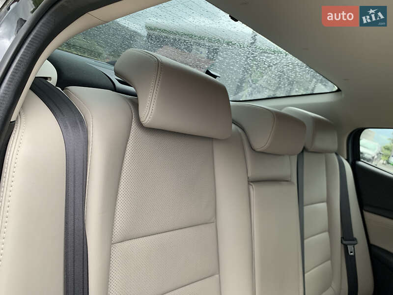 Седан Mazda 6 2016 в Косові