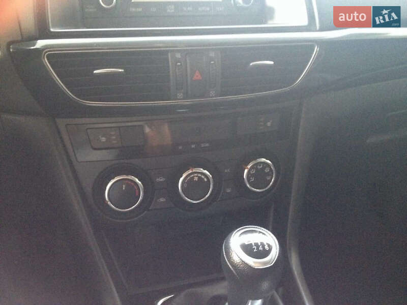 Седан Mazda 6 2014 в Києві