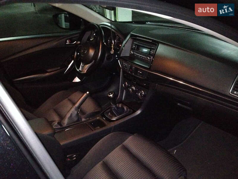 Седан Mazda 6 2014 в Києві