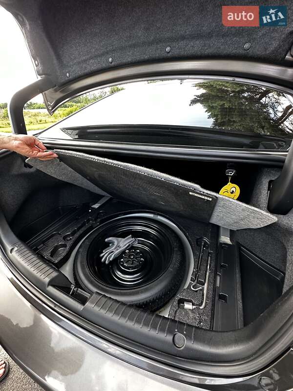 Седан Mazda 6 2015 в Кобеляках