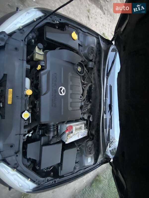 Седан Mazda 6 2003 в Виннице