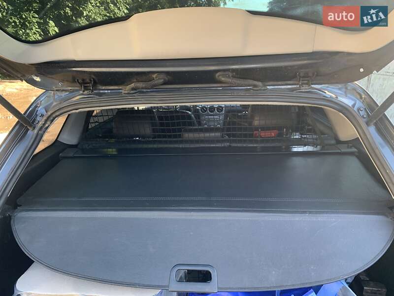 Универсал Mazda 6 2004 в Вольногорске