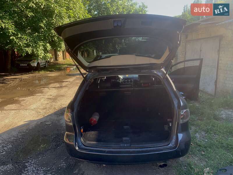 Универсал Mazda 6 2004 в Вольногорске
