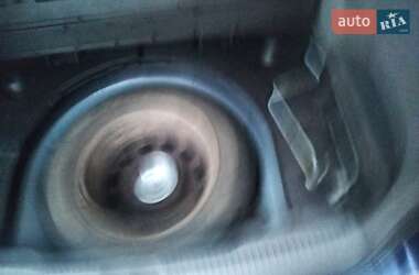 Універсал Mazda 6 2004 в 