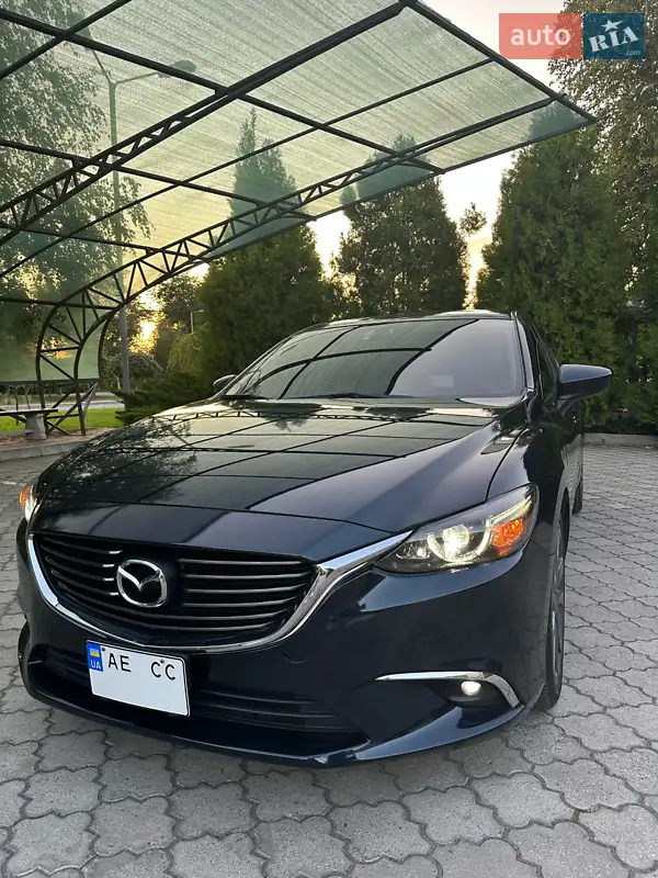 Mazda 6