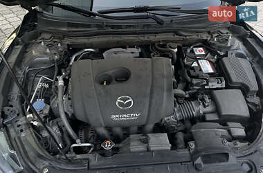 Седан Mazda 6 2016 в Павлограді