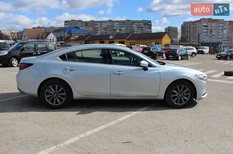 Седан Mazda 6 2018 в Ровно