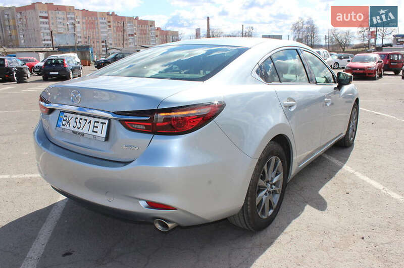 Седан Mazda 6 2018 в Ровно