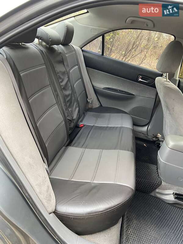 Седан Mazda 6 2003 в Києві