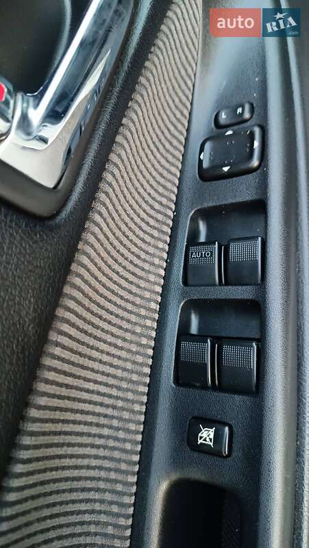 Универсал Mazda 6 2004 в Славянске