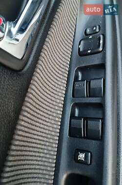 Універсал Mazda 6 2004 в 