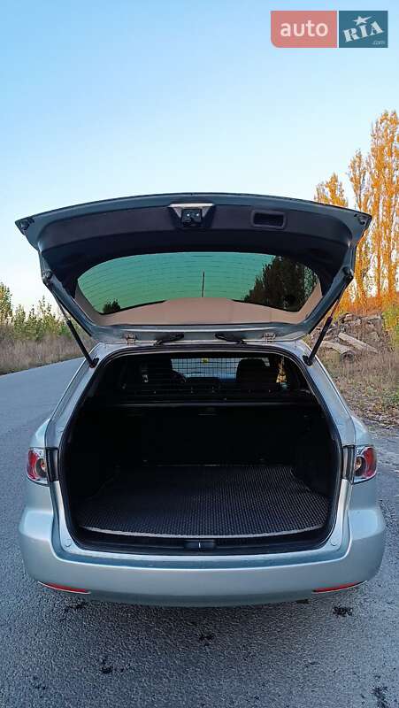 Универсал Mazda 6 2004 в Славянске