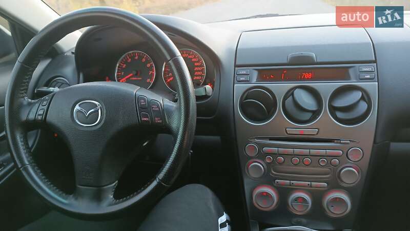 Универсал Mazda 6 2004 в Славянске