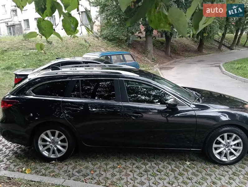 Mazda 6