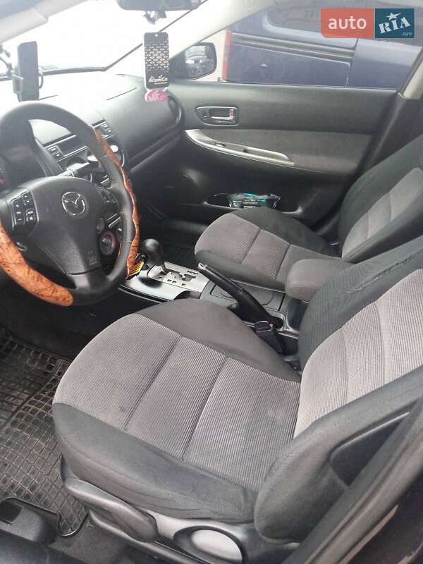 Седан Mazda 6 2004 в Яготине