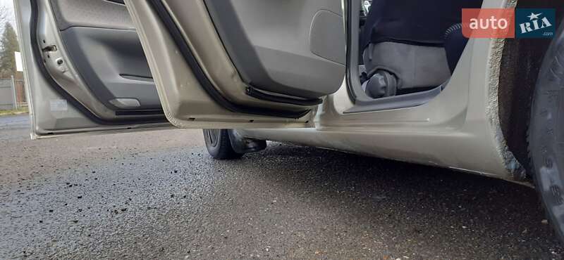 Універсал Mazda 6 2002 в Коломиї фото 26 Універсал Mazda 6 2002 в Коломиї