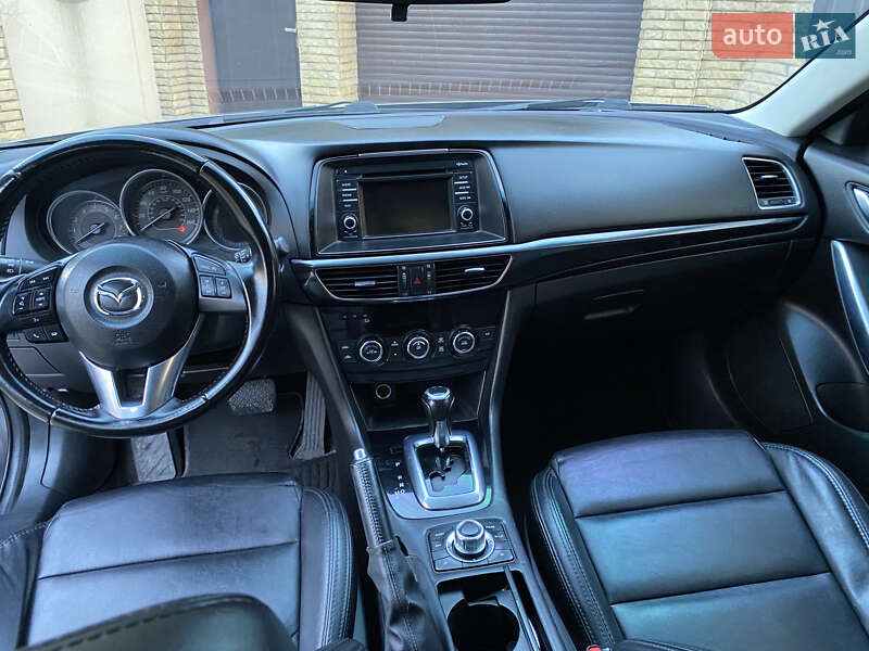 Седан Mazda 6 2013 в Кривому Розі
