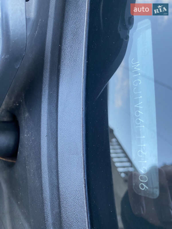 Седан Mazda 6 2013 в Кривому Розі