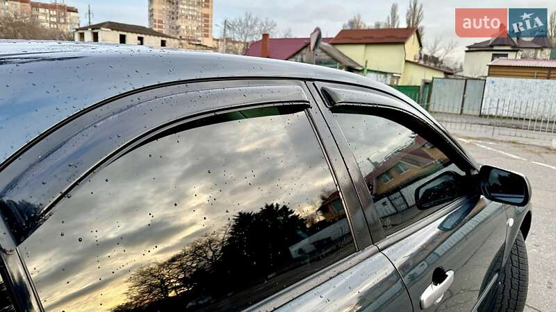 Седан Mazda 6 2005 в Одессе