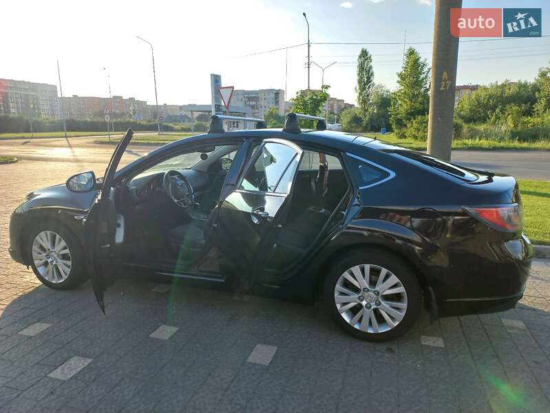 Лифтбек Mazda 6 2009 в Ужгороде