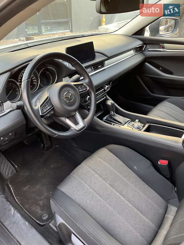 Седан Mazda 6 2020 в Киеве