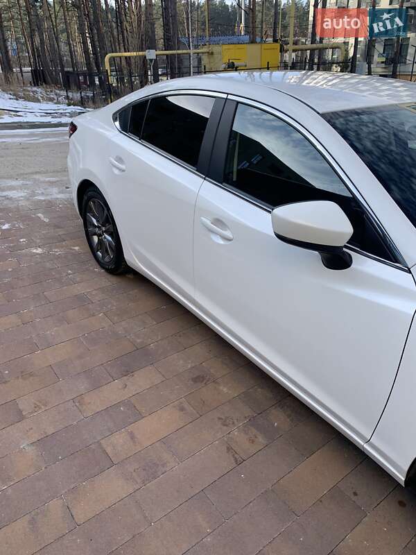Седан Mazda 6 2020 в Киеве
