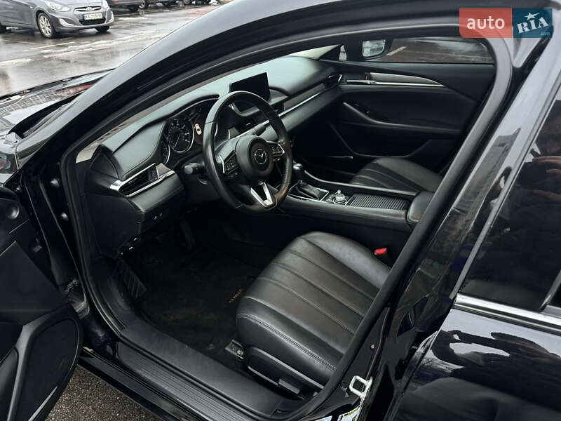 Седан Mazda 6 2019 в Киеве