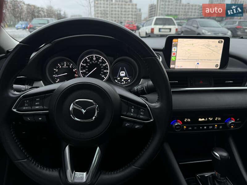 Седан Mazda 6 2019 в Киеве