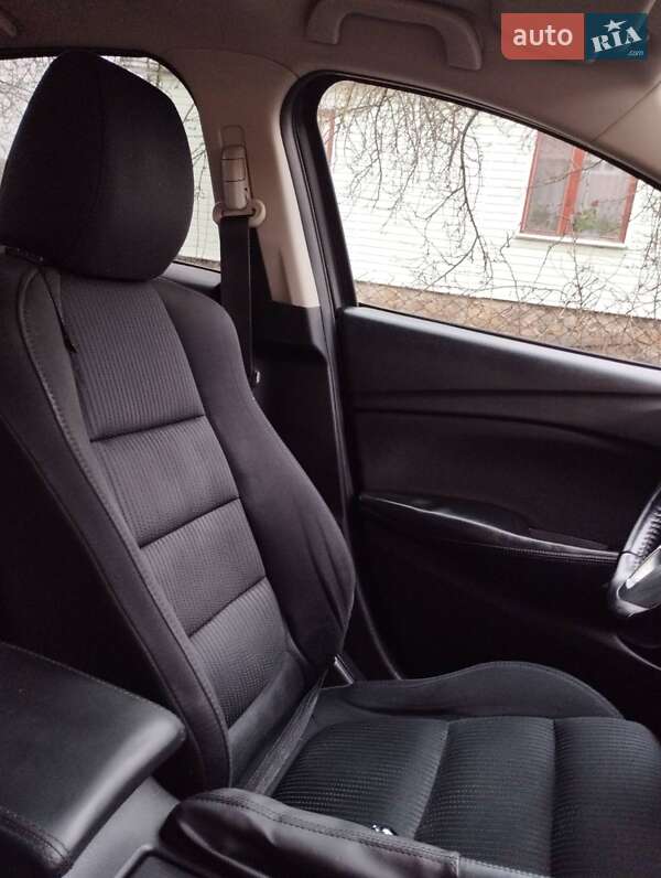 Седан Mazda 6 2013 в Сарнах