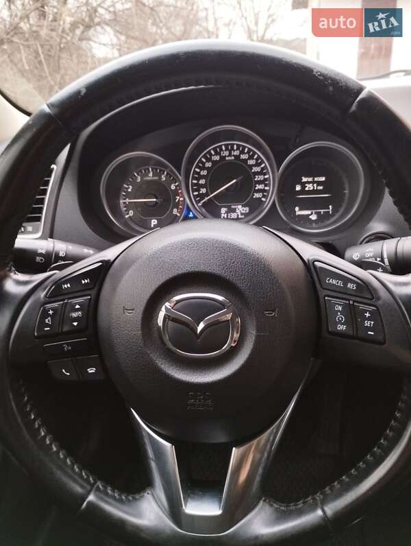 Седан Mazda 6 2013 в Сарнах