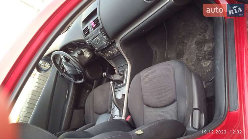 Универсал Mazda 6 2010 в Львове