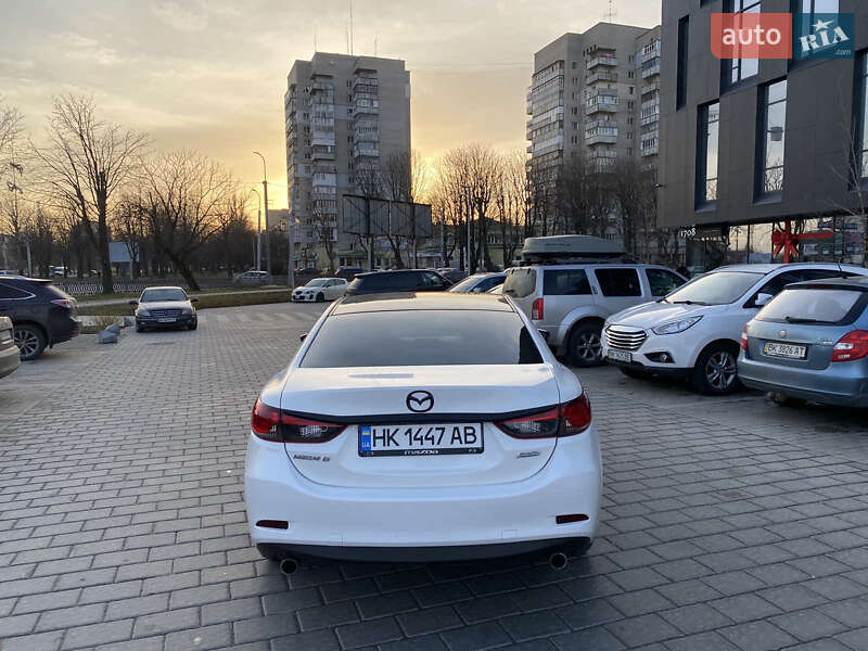 Седан Mazda 6 2015 в Ровно