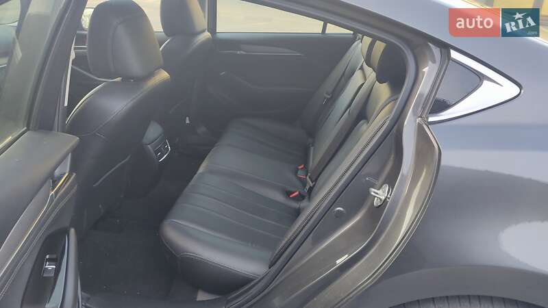Седан Mazda 6 2018 в Днепре