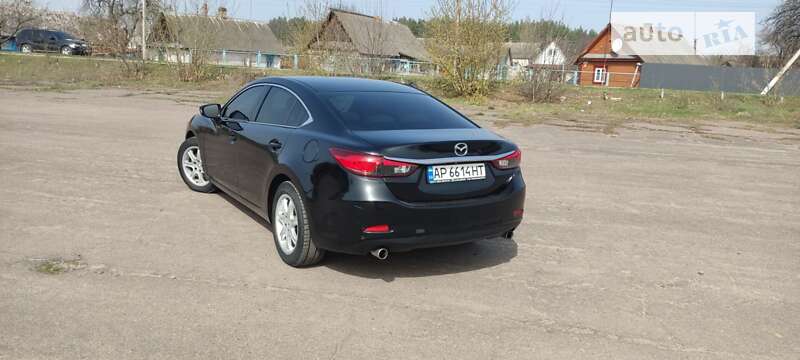 Седан Mazda 6 2015 в Заречном