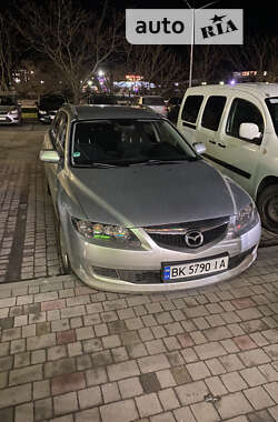 Универсал Mazda 6 2006 в Вараше