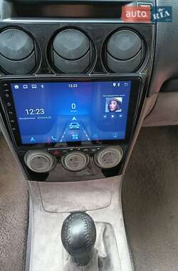 Седан Mazda 6 2004 в Запорожье