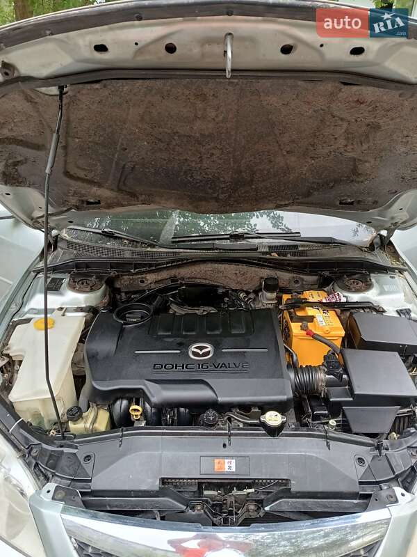 Седан Mazda 6 2004 в Запорожье